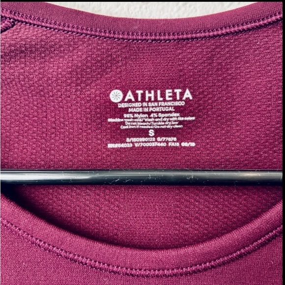 Athleta Maroon Speedlight Short Sleeve Workout Tee- Size S - Picture 4 of 10